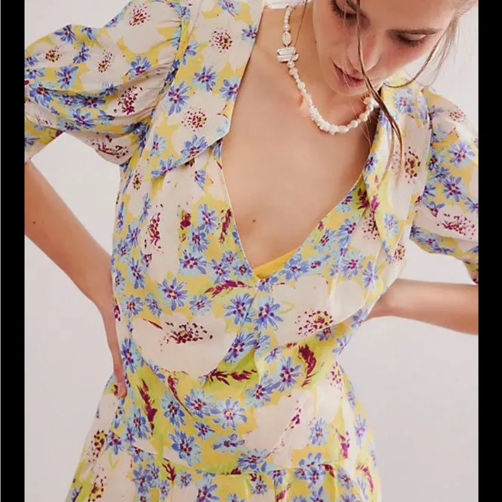 Free People Sugar Crush V-neck Puff Sleeve Floral Mini Dress small